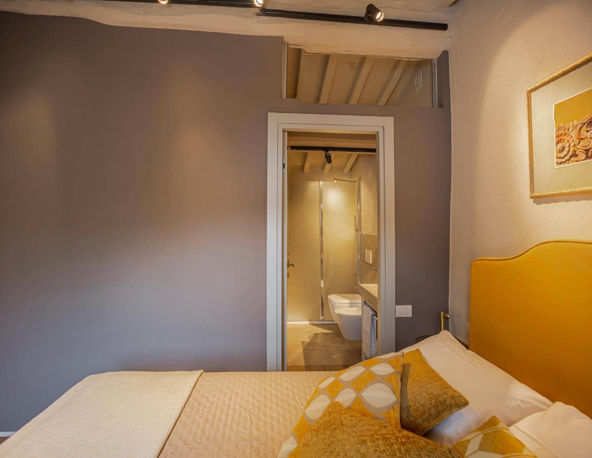 Bed and Breakfast Relais Borgo Elissa Чертальдо Экстерьер фото