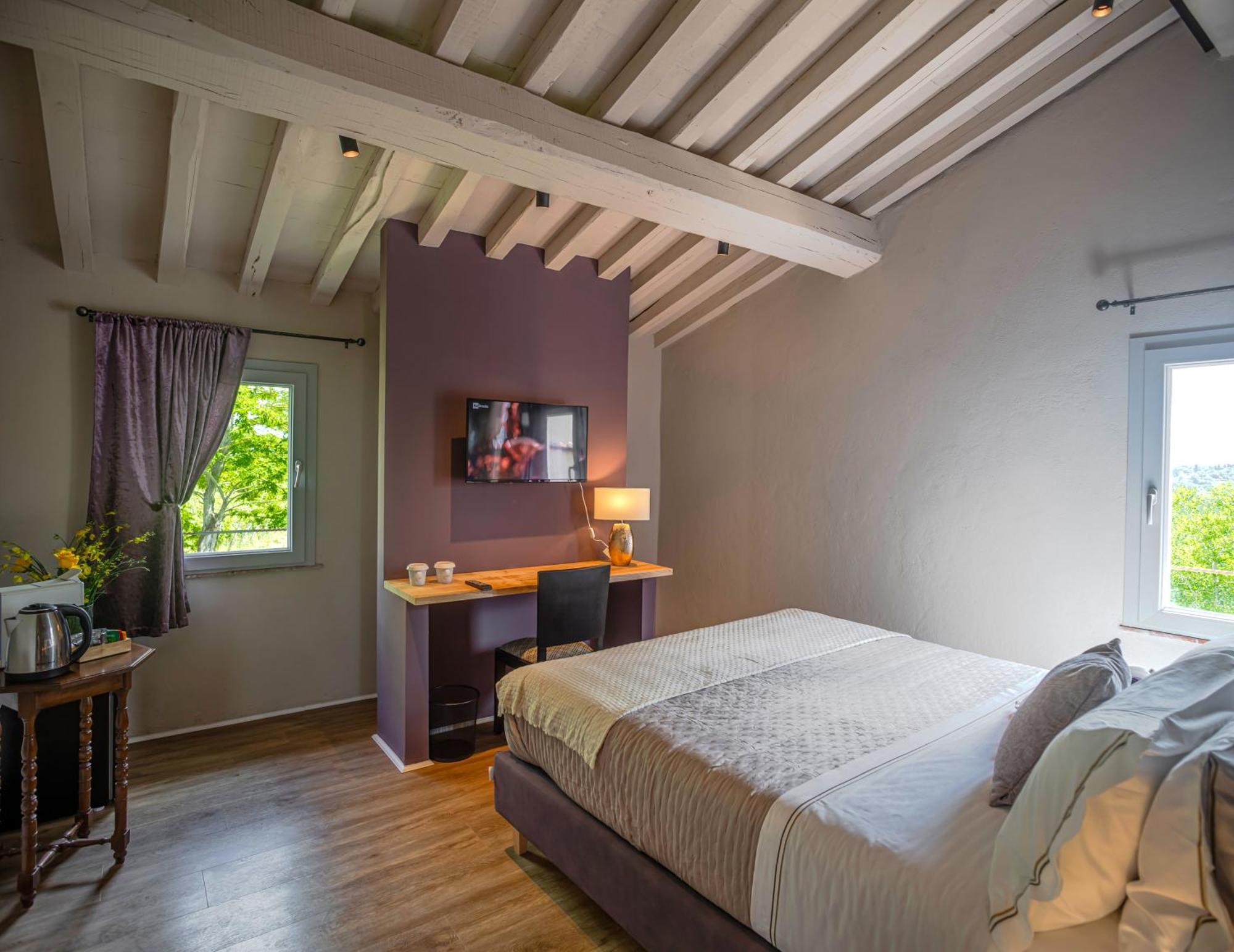 Bed and Breakfast Relais Borgo Elissa Чертальдо Экстерьер фото